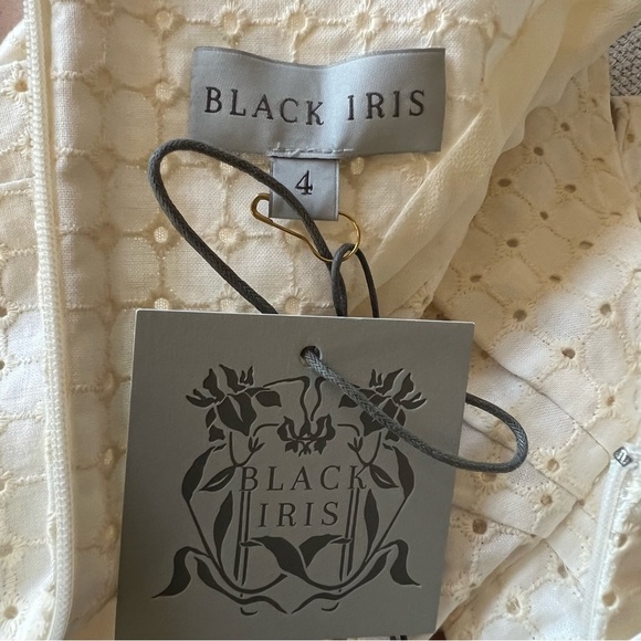 New! Black Iris the dotty eyelet cropped top nwt 13657 - Picture 12 of 13